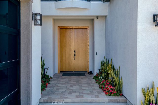 17777 Joshua Cir, Fountain Valley, CA 92708