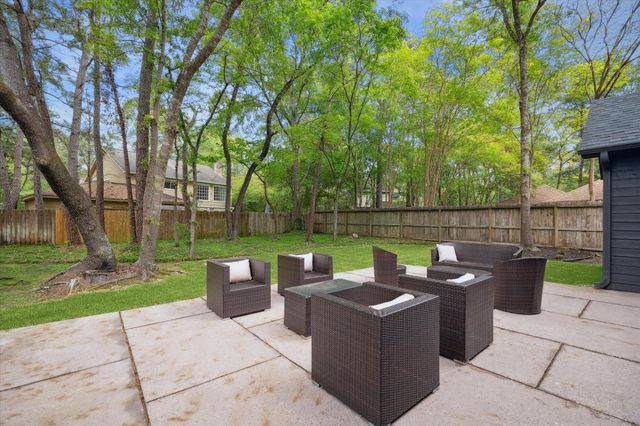 52 Indian Clover, The Woodlands, TX 77381