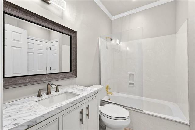 250 Haydens Walk Court, Johns Creek, GA 30022