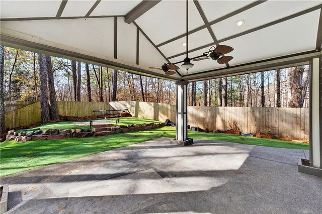 250 Haydens Walk Court, Johns Creek, GA 30022