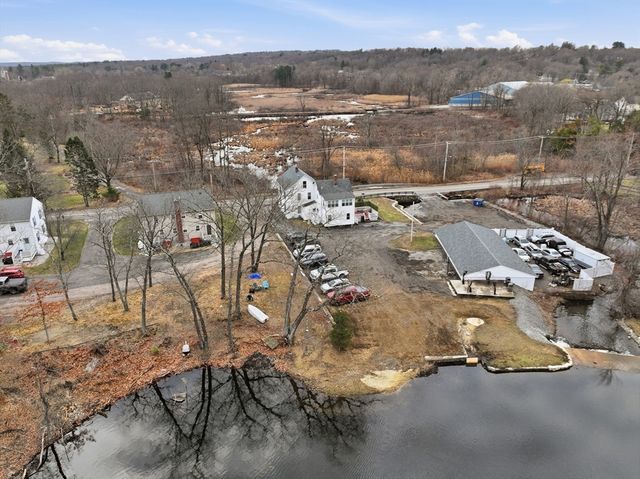 25-A East St, Grafton, MA 01536