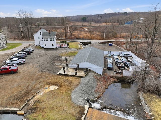 25-A East St, Grafton, MA 01536