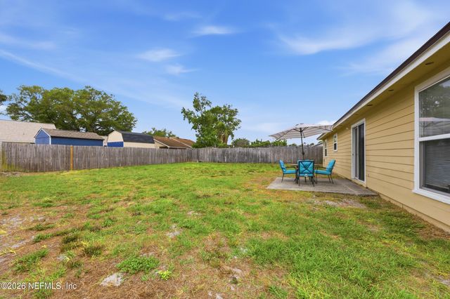 2550 OAKVIEW Drive, Jacksonville, FL 32246