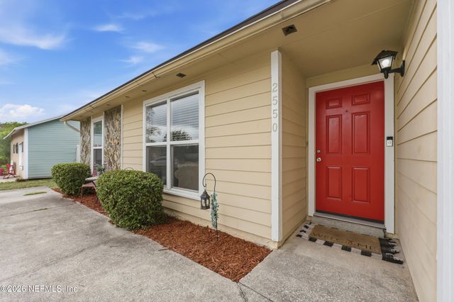 2550 OAKVIEW Drive, Jacksonville, FL 32246