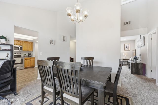 2550 OAKVIEW Drive, Jacksonville, FL 32246