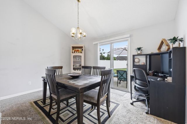 2550 OAKVIEW Drive, Jacksonville, FL 32246