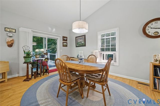 1577 Moody Town Rd, Bumpass, VA 23024