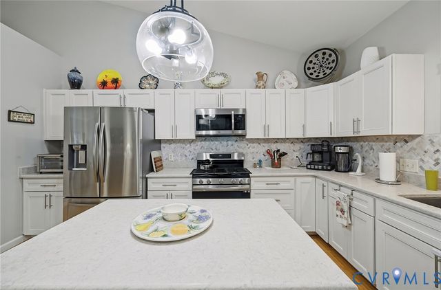 1577 Moody Town Rd, Bumpass, VA 23024
