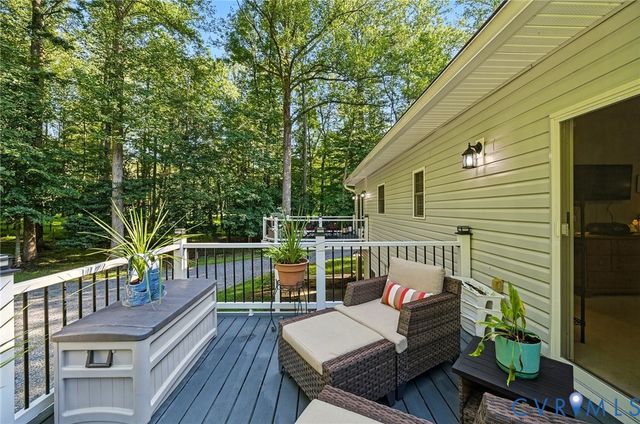 1577 Moody Town Rd, Bumpass, VA 23024