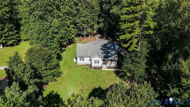 1577 Moody Town Rd, Bumpass, VA 23024