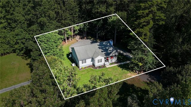 1577 Moody Town Rd, Bumpass, VA 23024
