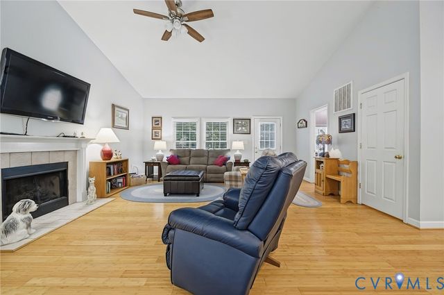 1577 Moody Town Rd, Bumpass, VA 23024