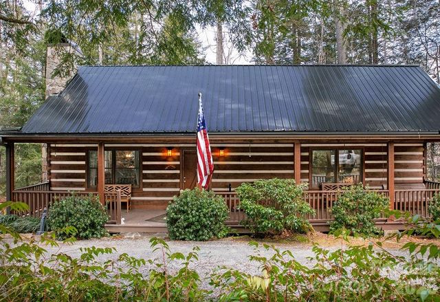 380 Cedar Lane, Brevard, NC 28712