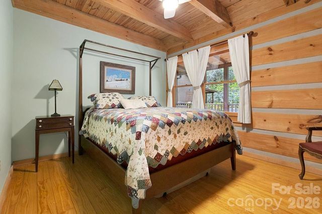 380 Cedar Lane, Brevard, NC 28712
