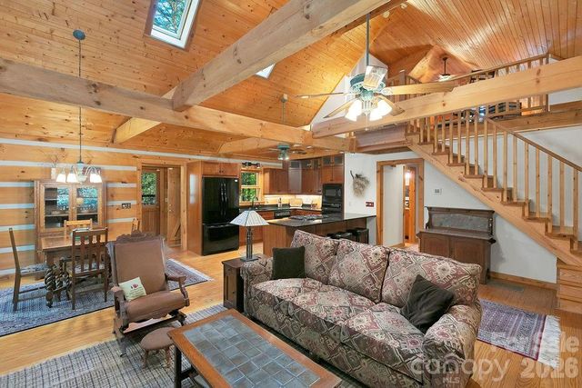 380 Cedar Lane, Brevard, NC 28712