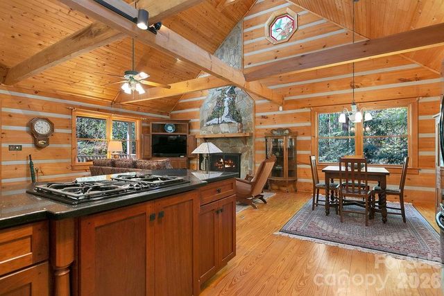 380 Cedar Lane, Brevard, NC 28712