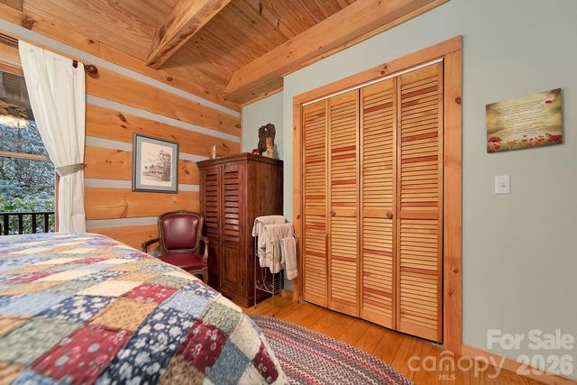380 Cedar Lane, Brevard, NC 28712