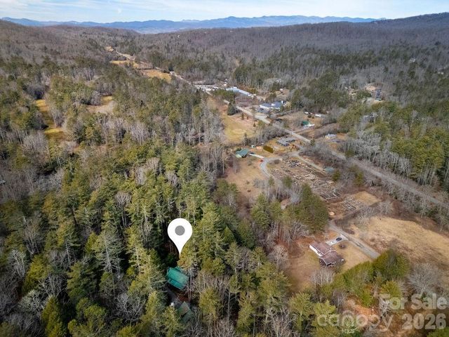 380 Cedar Lane, Brevard, NC 28712