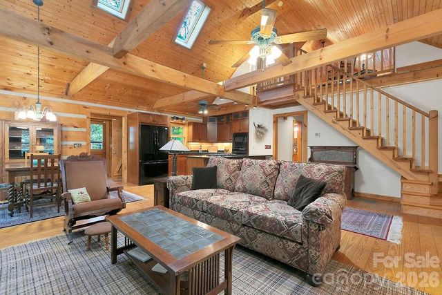 380 Cedar Lane, Brevard, NC 28712