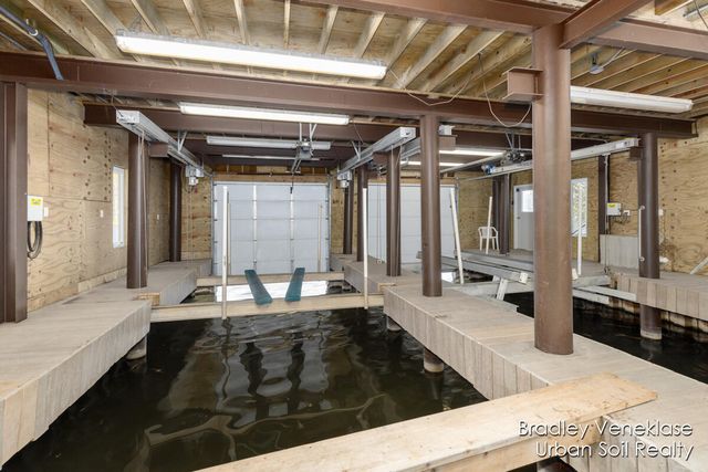 7635 Sandy Hollow Drive, Alto, MI 49302