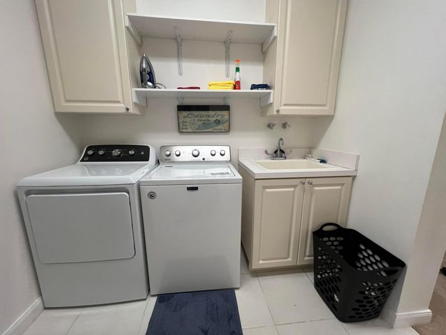 13 Harbour Isles Drive W PH02, Fort Pierce, FL 34949