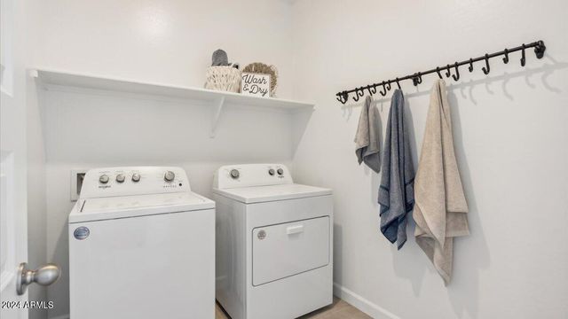 5764 E California Court, San Tan Valley, AZ 85140