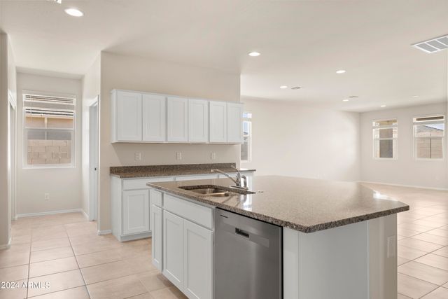 5764 E California Court, San Tan Valley, AZ 85140