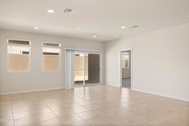 5764 E California Court, San Tan Valley, AZ 85140
