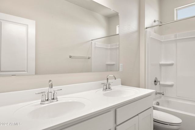 5764 E California Court, San Tan Valley, AZ 85140