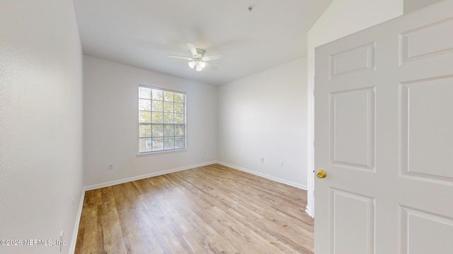 7990 BAYMEADOWS Road E 912, Jacksonville, FL 32256