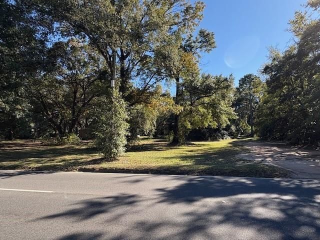 4031 Cottage Hill Road, Mobile, AL 36609