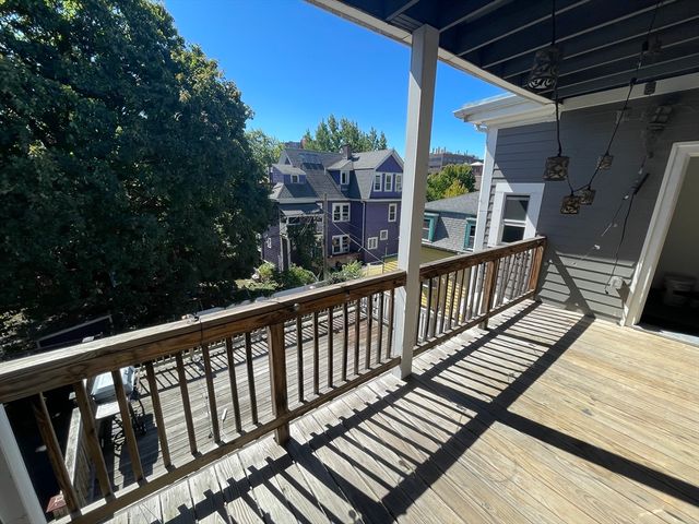 330 Western Ave 3C, Cambridge, MA 02139
