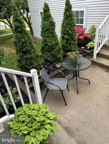 406 SWEETWATER DR, Cinnaminson, NJ 08077