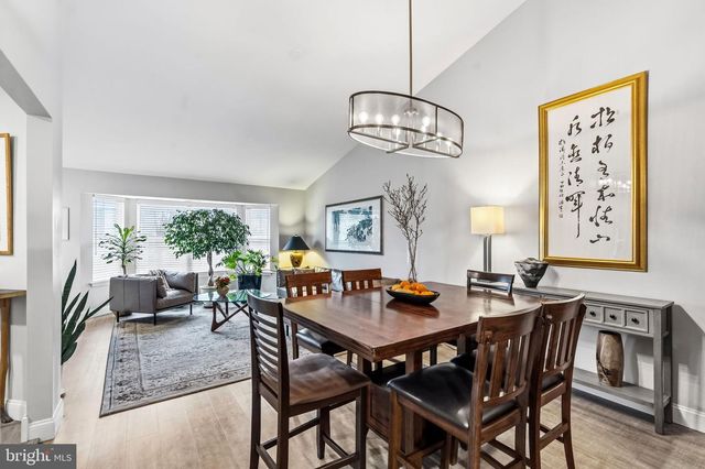 406 SWEETWATER DR, Cinnaminson, NJ 08077