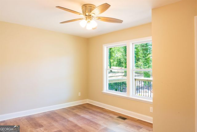 1677 W North Avenue, Atlanta, GA 30318