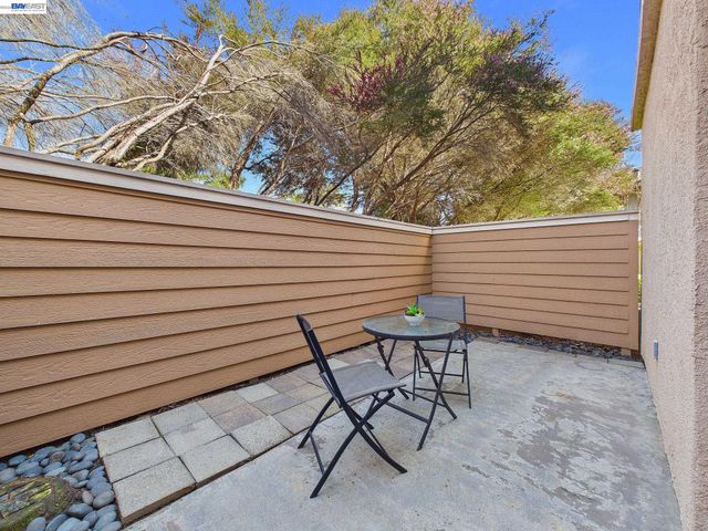 320 Sutter Creek Ln, San Ramon, CA 94583