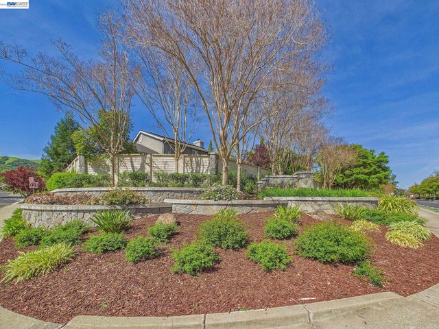 320 Sutter Creek Ln, San Ramon, CA 94583