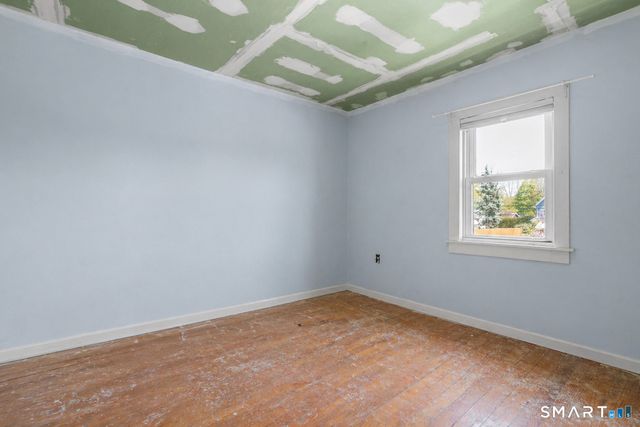 9 Reservoir Street, Bethel, CT 06801