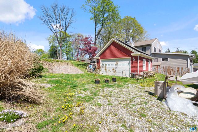 9 Reservoir Street, Bethel, CT 06801