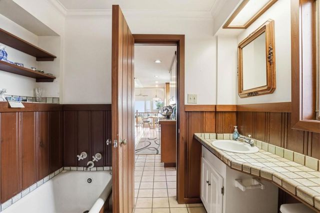 11 S Palomar Drive, Redwood City, CA 94062