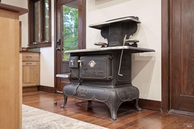 9094 Highland Ter, Monte Rio, CA 95462