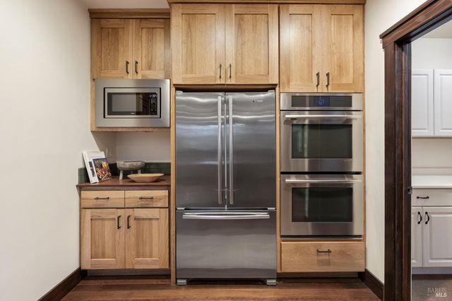 9094 Highland Ter, Monte Rio, CA 95462