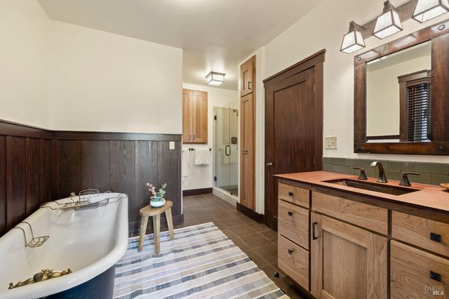 9094 Highland Ter, Monte Rio, CA 95462