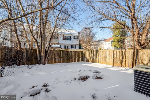 829 SMARTTS LN NE, Leesburg, VA 20176