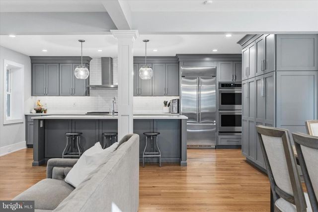 420 FAWN HILL LN, Penn Valley, PA 19072