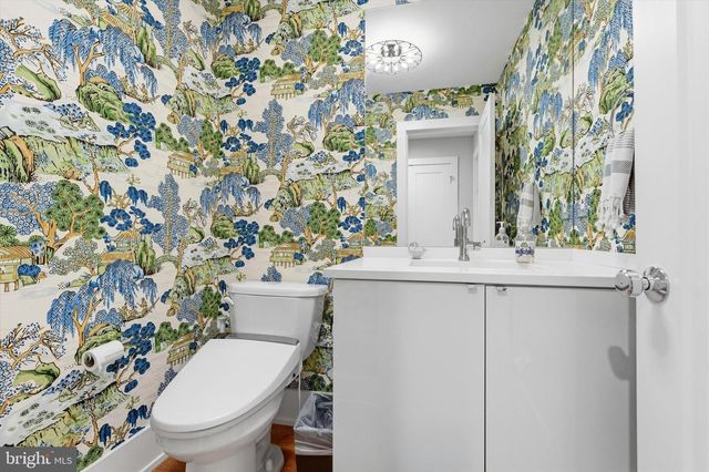 420 FAWN HILL LN, Penn Valley, PA 19072