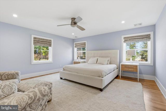 420 FAWN HILL LN, Penn Valley, PA 19072