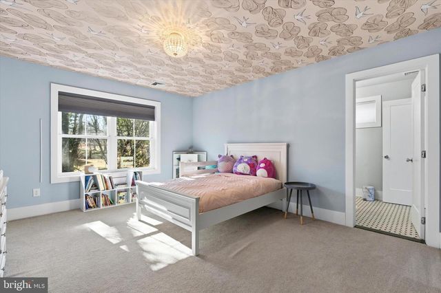 420 FAWN HILL LN, Penn Valley, PA 19072