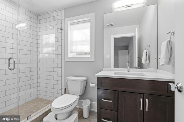 420 FAWN HILL LN, Penn Valley, PA 19072