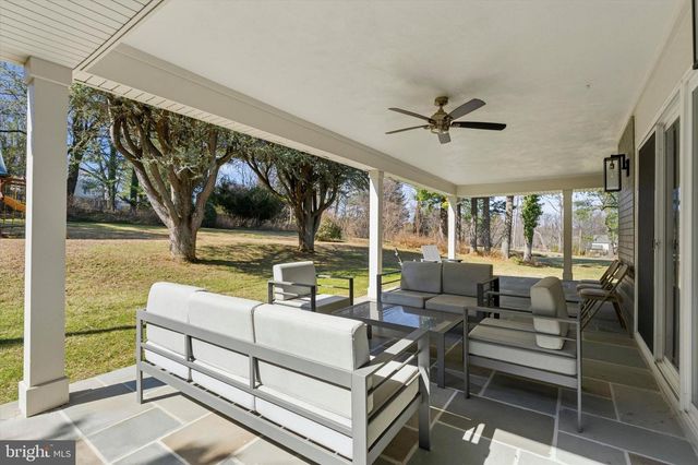 420 FAWN HILL LN, Penn Valley, PA 19072